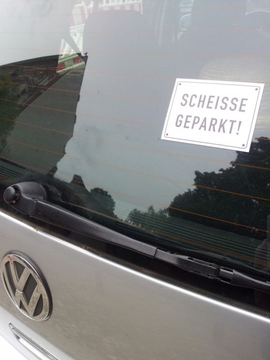 scheisse-geparkt01