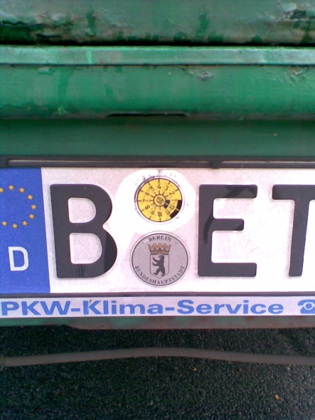 tuev.jpg